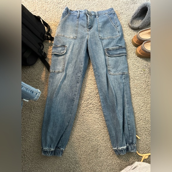 5 pairs of jeans - Picture 3 of 5